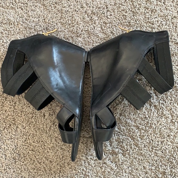 BCBG Black Leather Gladiator Sandals - Picture 3 of 7